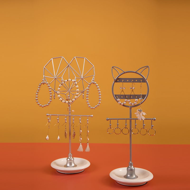 Custom metal love heart informed cat monile armilla jewelry possessor